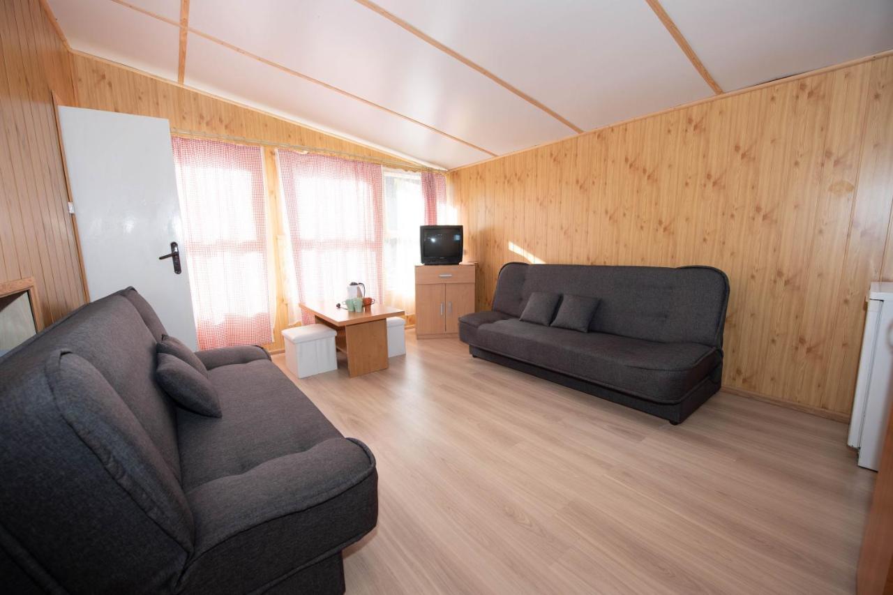 Osrodek Wypoczynkowy Stadnina Koni Kaszubski Bor Campsite
